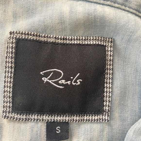 Rails Light Blue Romper - Picture 3 of 3